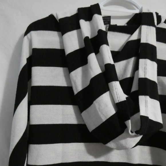 SEDUCTIONS, small, striped cropped hoodie, kangaroo pockets, EUC - Picture 10 of 15